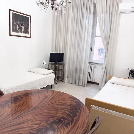 Martino Rooms Termini Rome Exterior photo